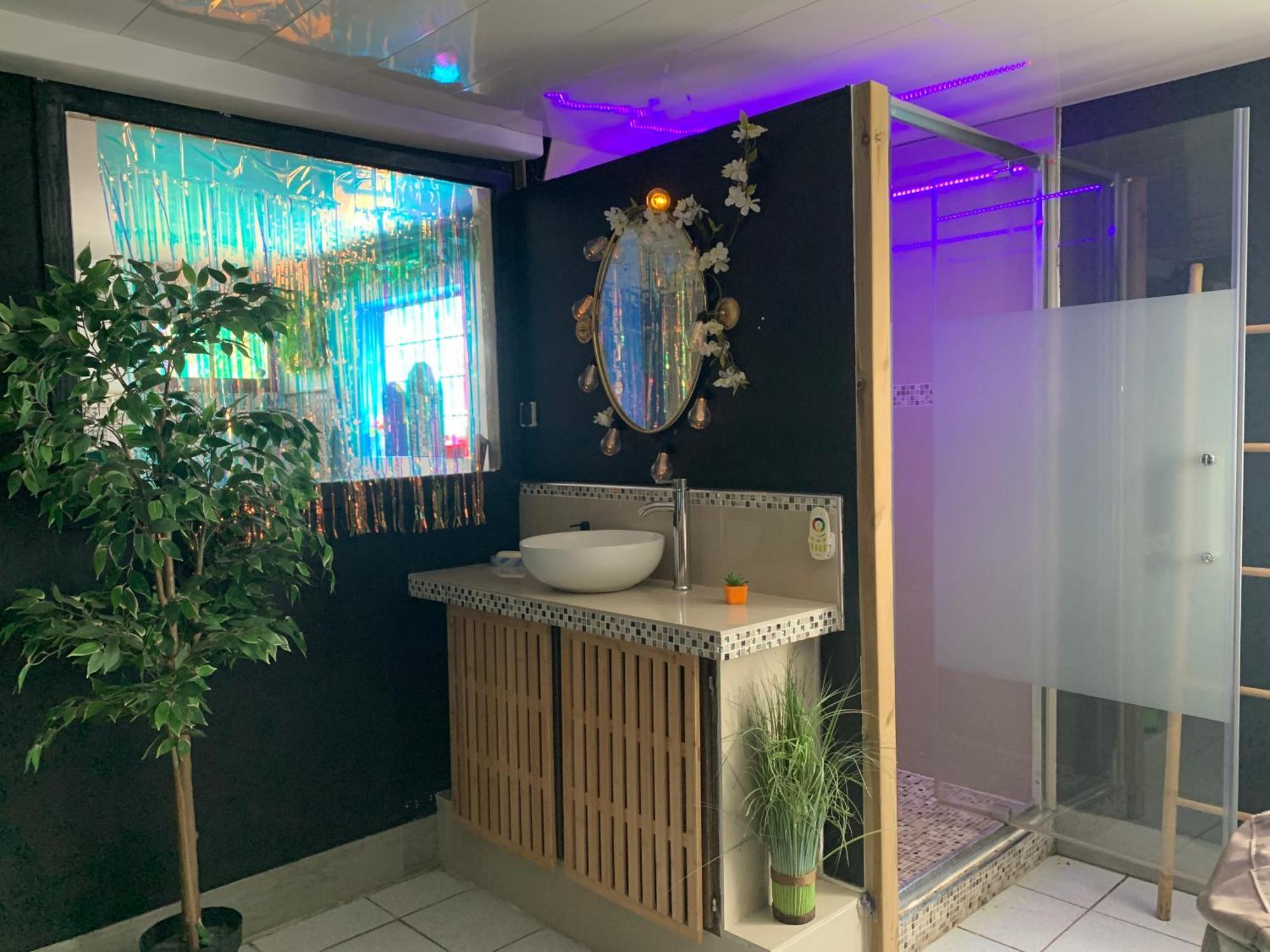 Suite Romantique Jacuzzi Gagny Εξωτερικό φωτογραφία