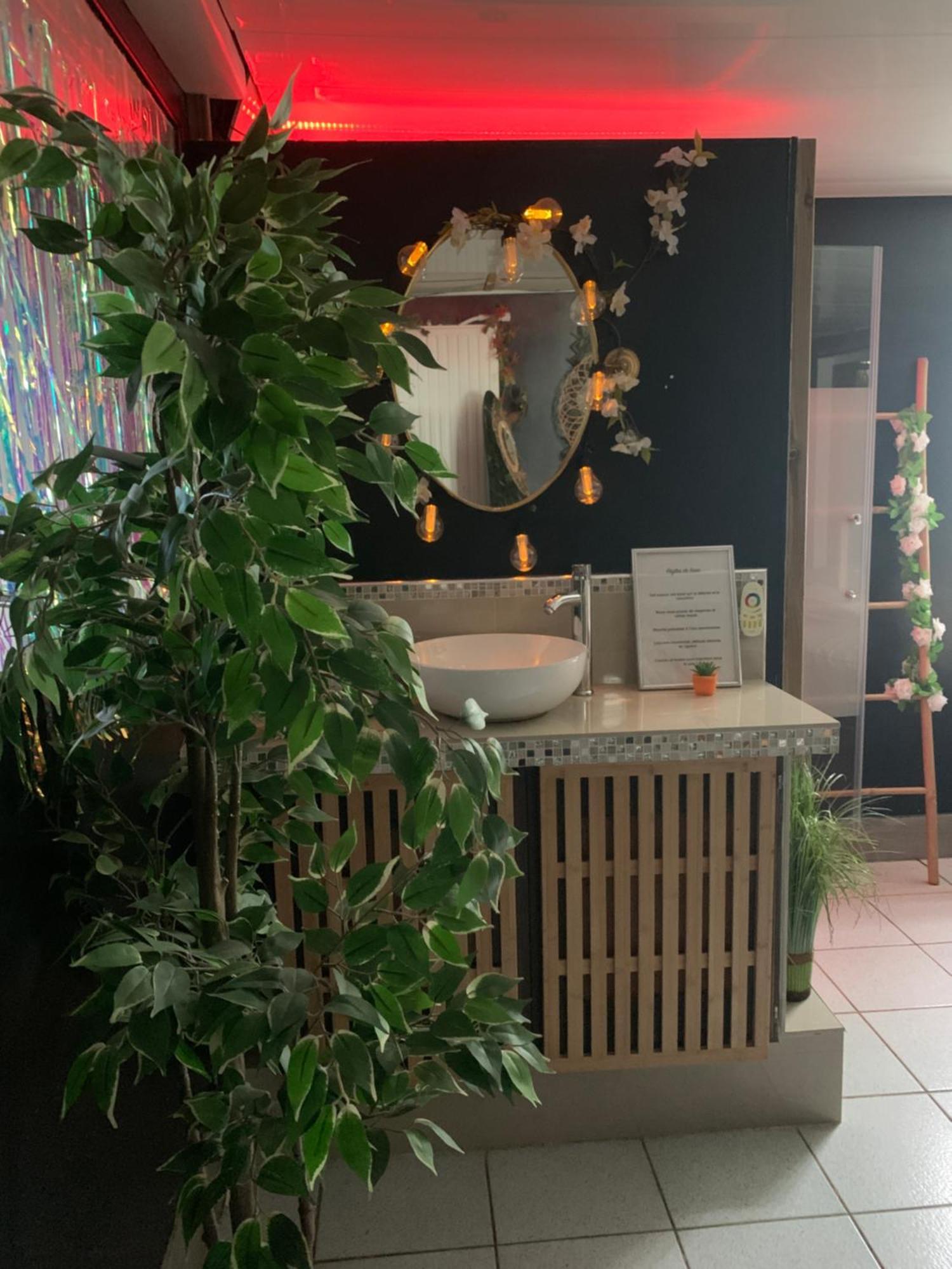 Suite Romantique Jacuzzi Gagny Εξωτερικό φωτογραφία